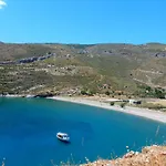 Calme Et Detente. Vue Panoramique Egee. * Spathi (Kea)