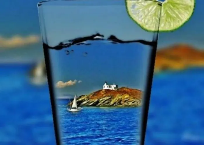 Calme Et Detente. Vue Panoramique Egee. * Spathi (Kea)